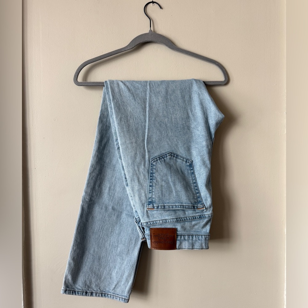 30x34 Abercrombie & Fitch Athletic Slim Jeans